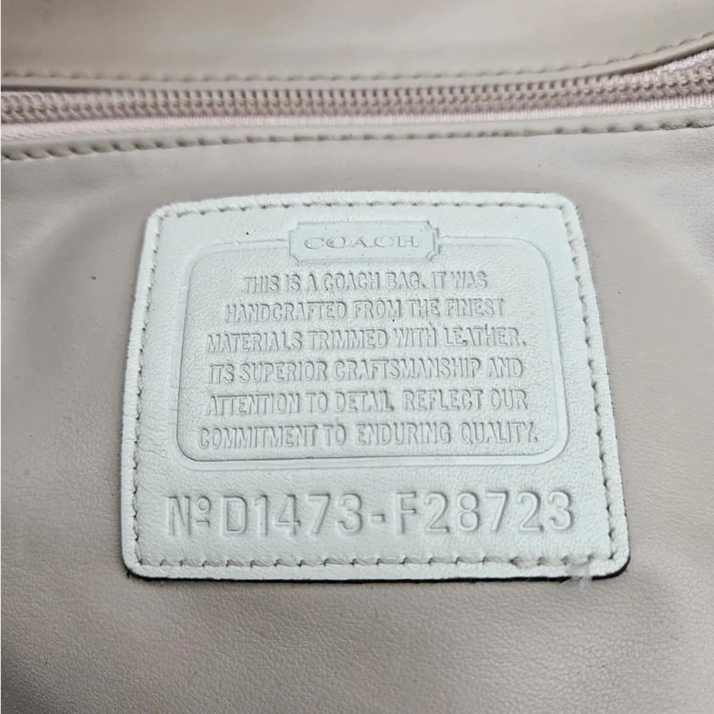 Coach Limited Edition Python Embossed Tote Purse Rare Find. - Picture 12 of 16
